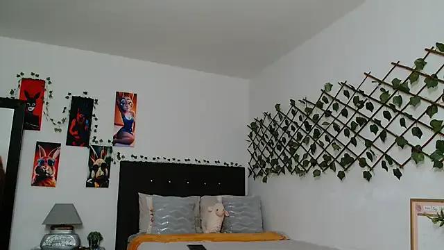 Dama_Scarlata18 on StripChat 