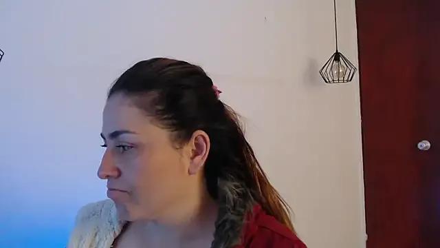 dayanhank on StripChat 