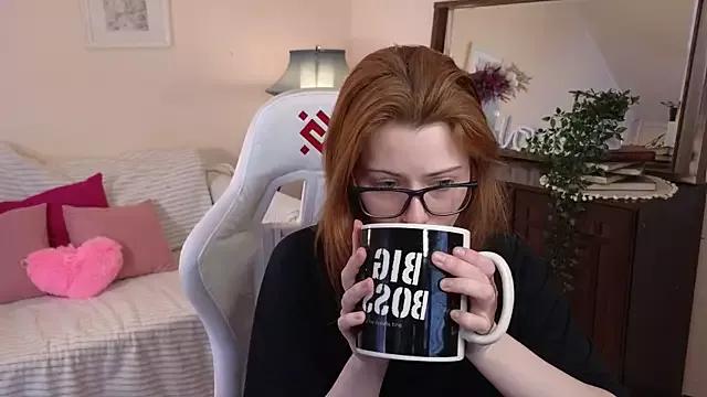 doll_lesli on StripChat 