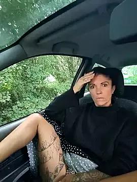 Dreamlove1 — Doigts pussy plus contrle 2 minutes