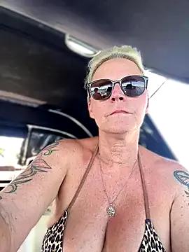 German_Milf — 3 FuckVideos last tipper