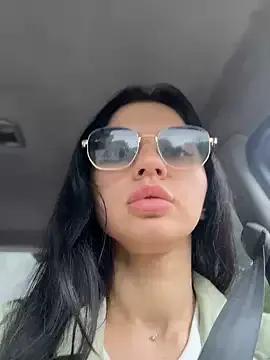 JulliaVegas on StripChat 