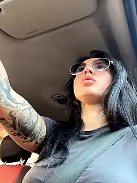 JulliaVegas on StripChat 