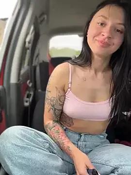 JulliaVegas on StripChat 