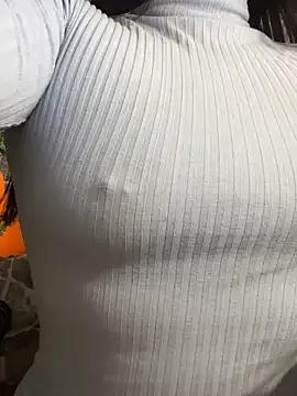 Liulee2 — POV:SHOW BOOBS IN PUBLIC+1MIN CONTRO