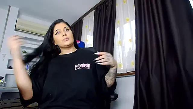 LivvColee on StripChat