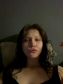 Lunliss on StripChat 