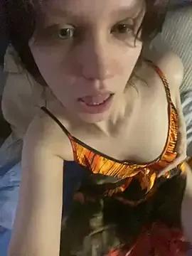Lunliss on StripChat 