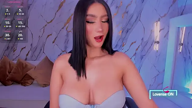 MaddisonLowe on StripChat 