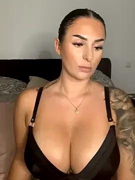 Mia-Bremer — Private on StripChat