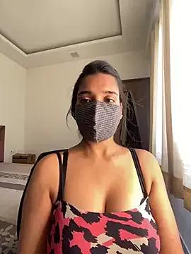 miss_lina on StripChat 