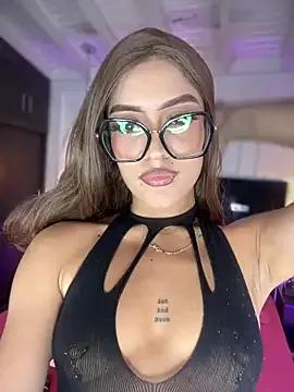 MystiqueXXX — Freechat on StripChat