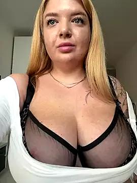 OdriOlsens — naked doggy ass