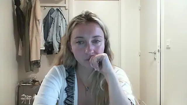 SusanCurt on StripChat