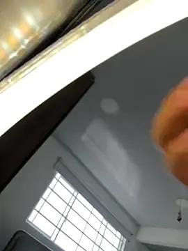 Tomas_Olivia — Make Olivia orgasm