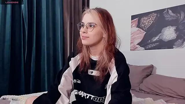 VedaSchulz — Freechat on StripChat