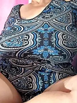 Zamara_milf on StripChat 