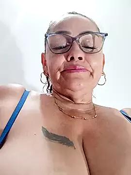 Zamara_milf on StripChat 